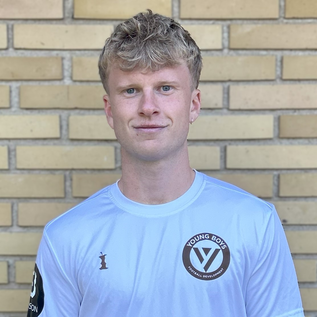 14 | Jeppe Kilden Grøn